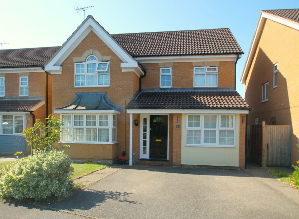 For Sale Bee Moving Soon