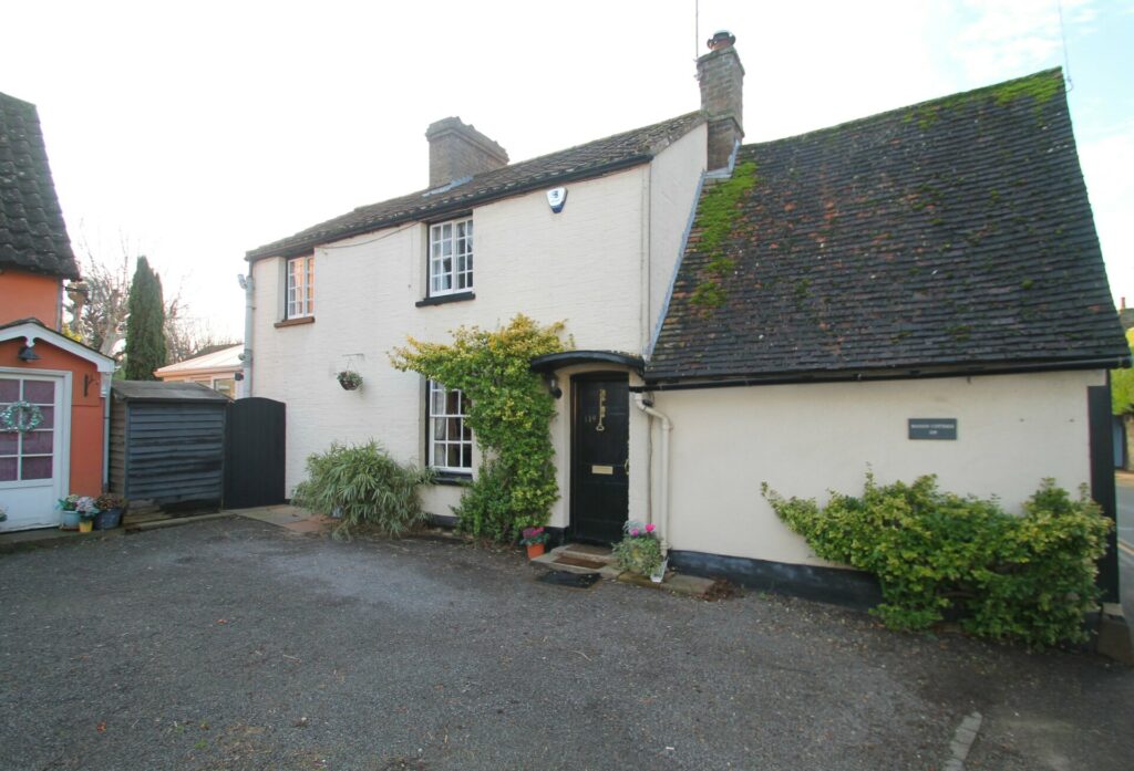 For Sale Bee Moving Soon