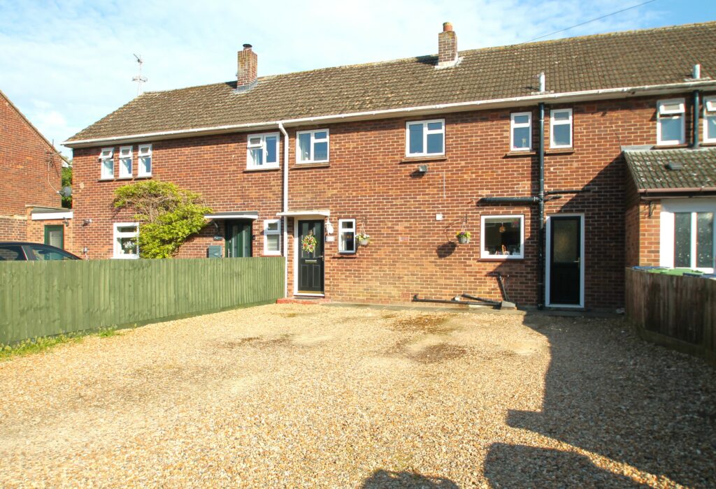 For Sale Bee Moving Soon