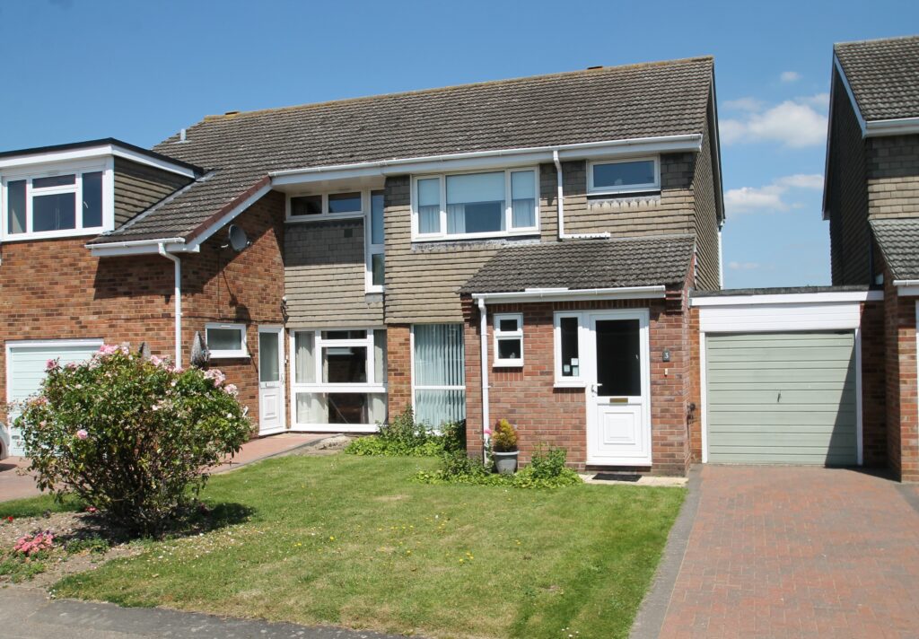 For Sale Bee Moving Soon